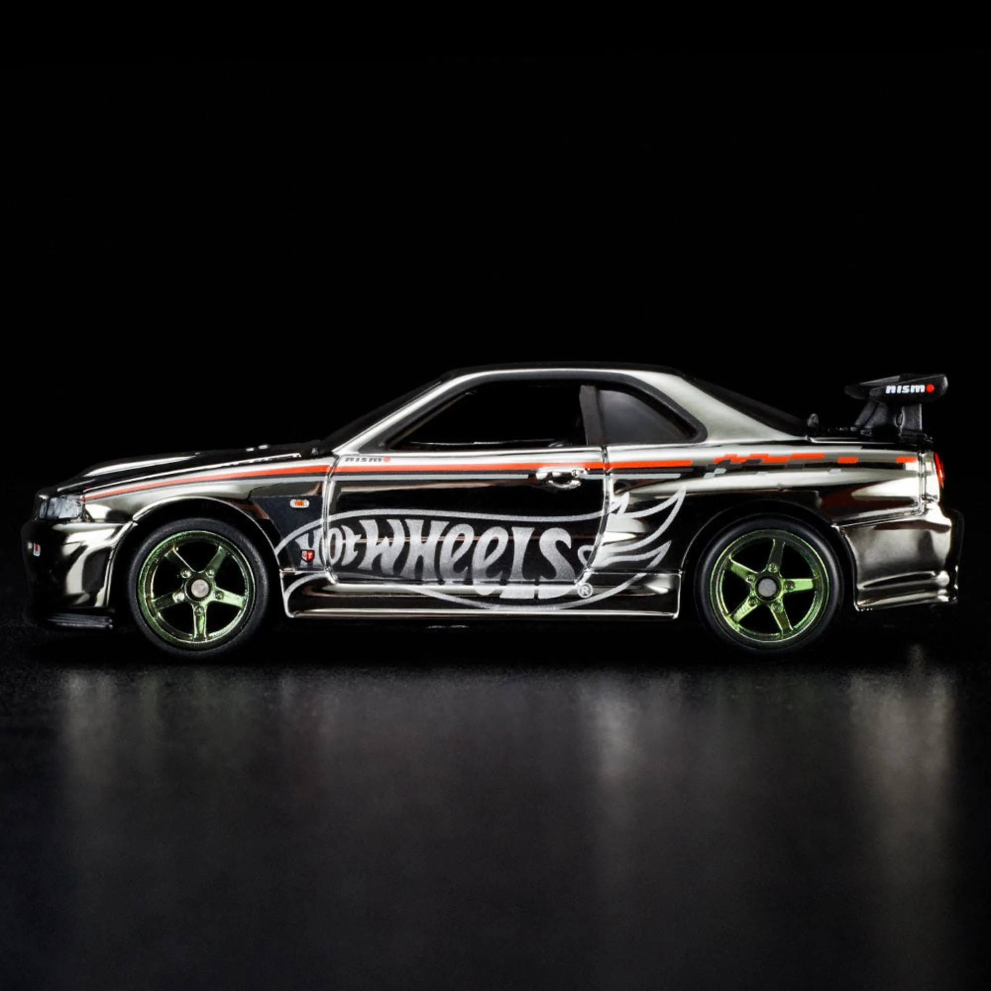 RLC Exclusive Nissan Skyline GT-R - Image 2