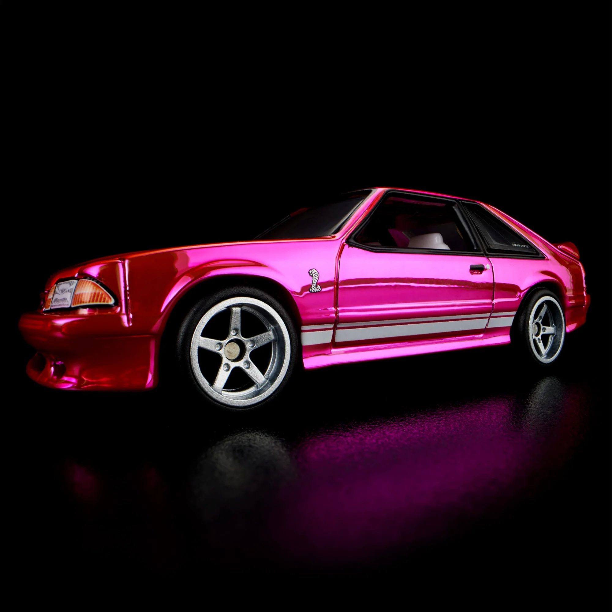 RLC Exclusive Pink Edition 1993 Ford Mustang Cobra R - Image 12