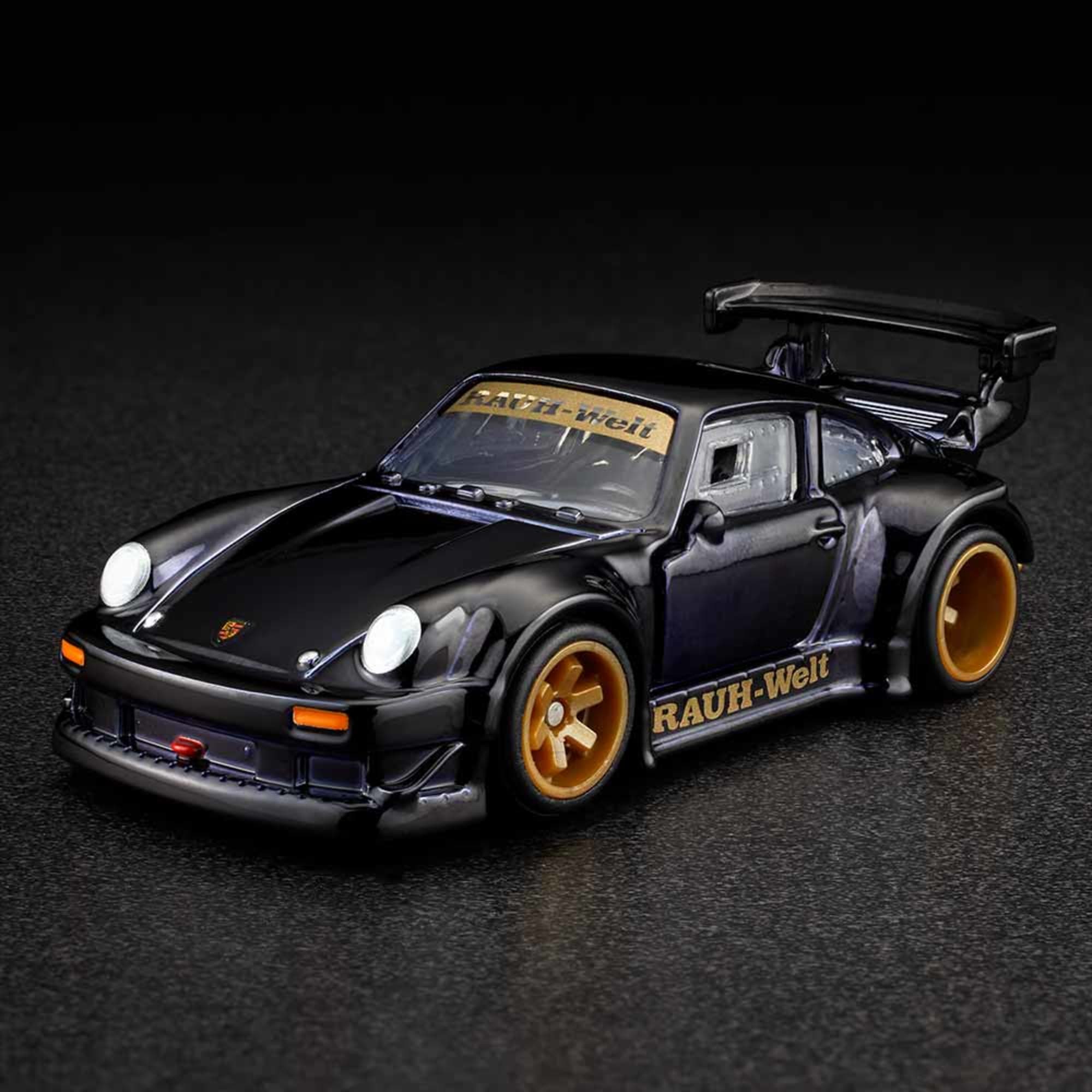 RLC Exclusive RWB Porsche 930 w/ Akira Nakai Figurine - Image 6