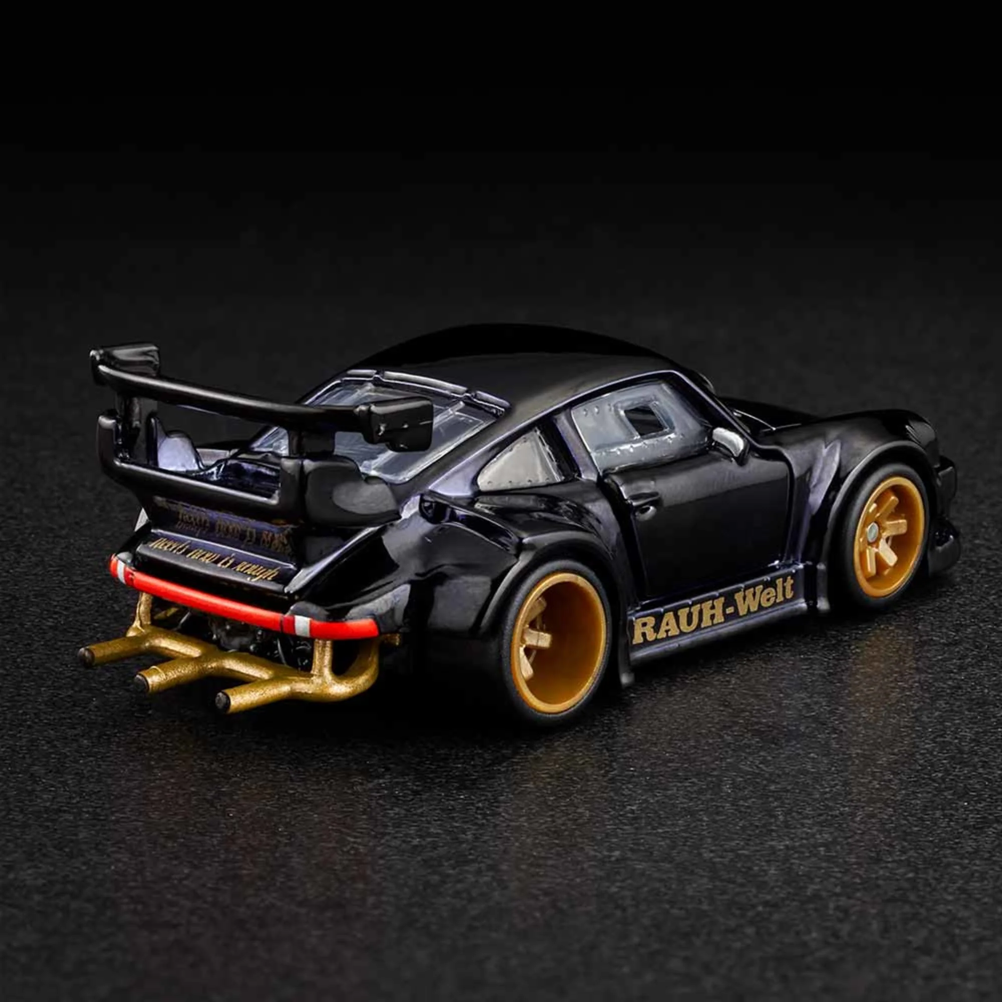 RLC Exclusive RWB Porsche 930 w/ Akira Nakai Figurine - Image 7