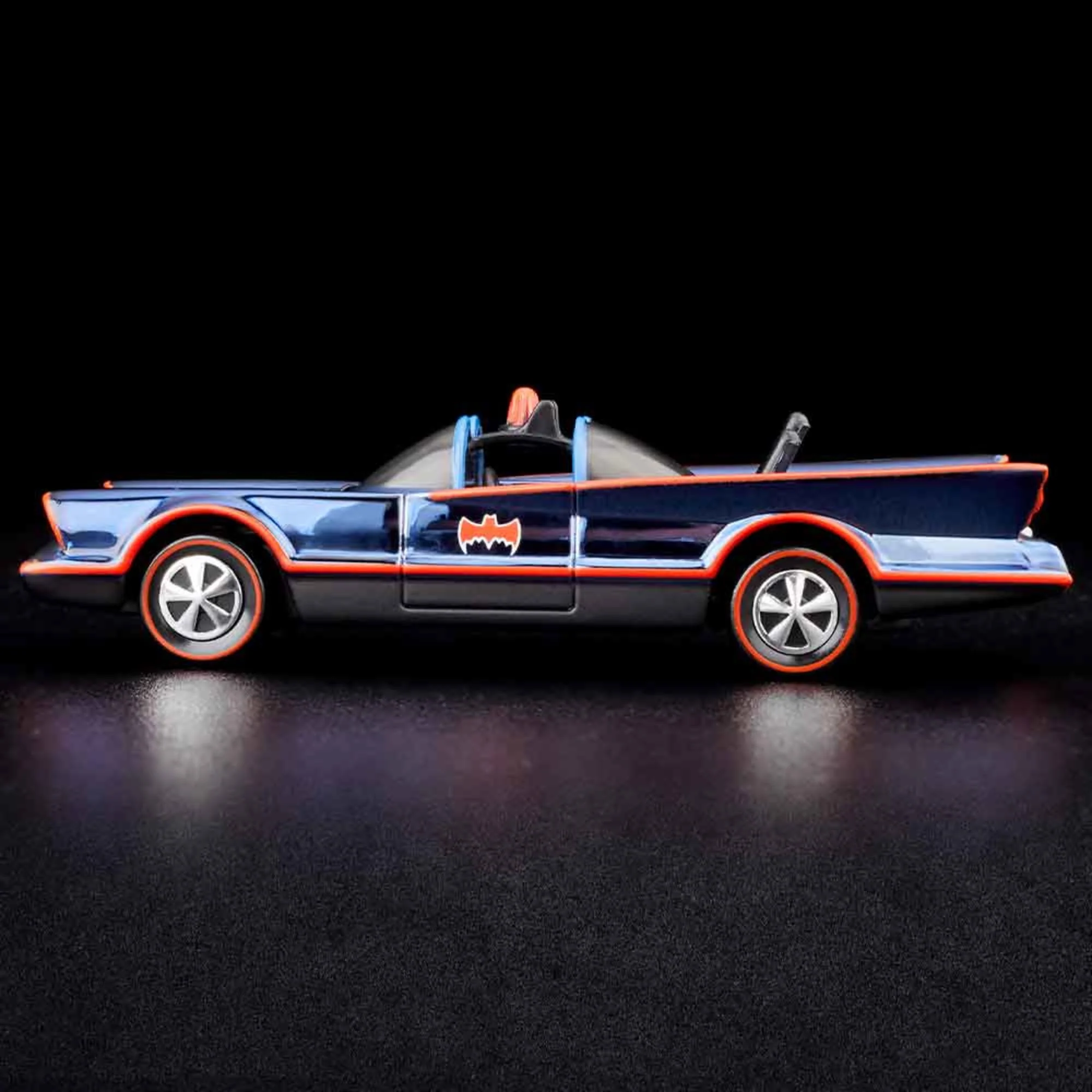 RLC Exclusive TV Series Batmobile - Image 5
