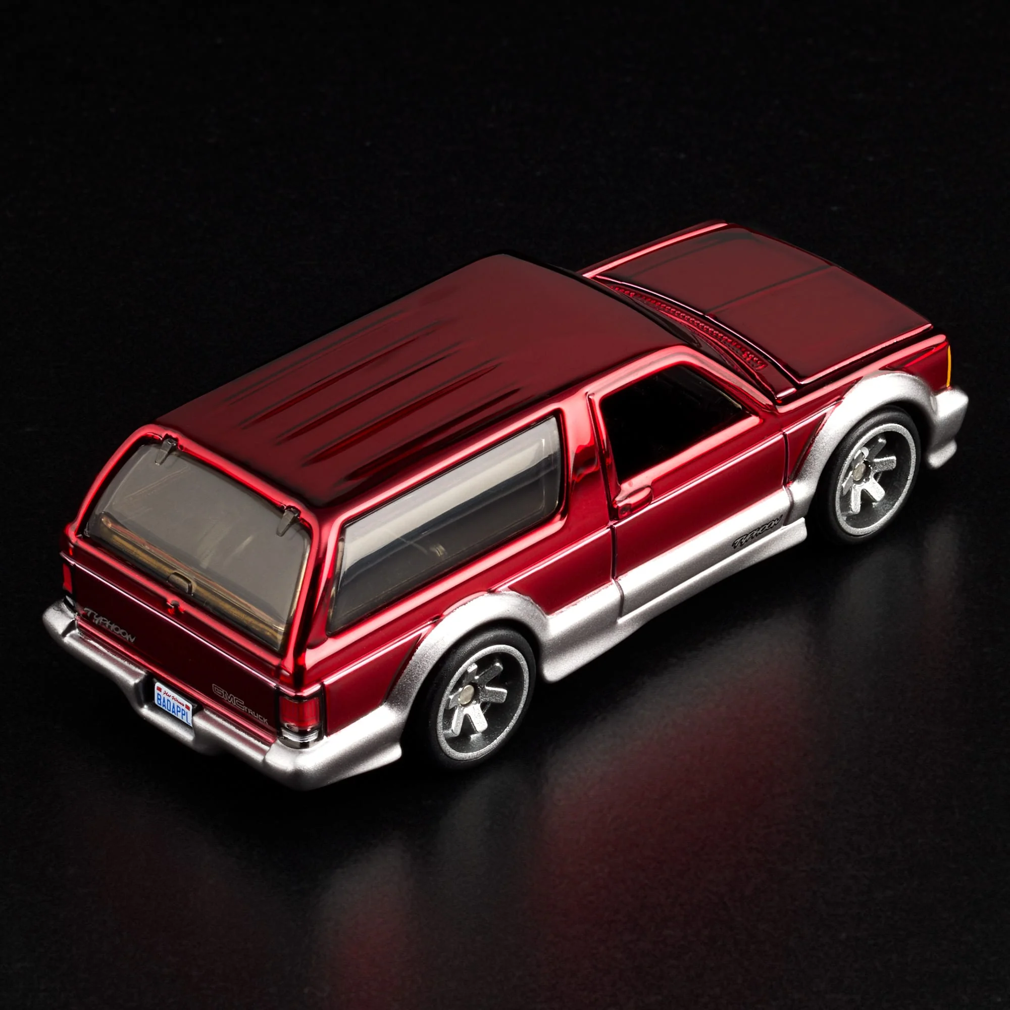 RLC 1992 GMC Typhoon - Image 5