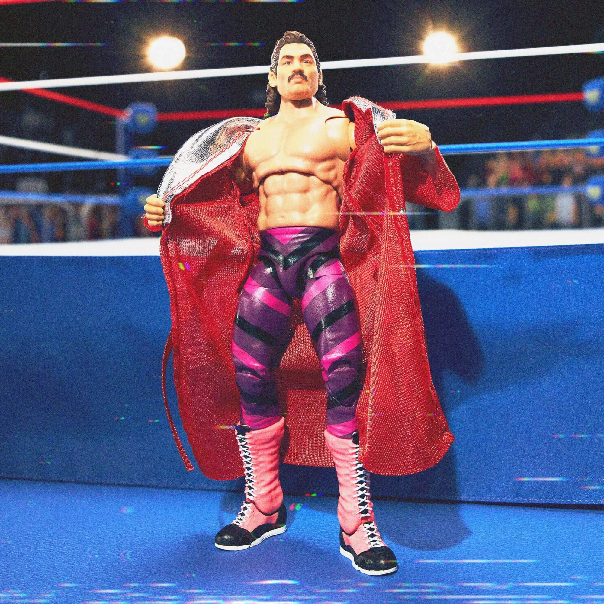 WWE Action Figure Ultimate Edition Coliseum Collection Jake “The Snake” Roberts & “Ravishing” Rick Rude 2-Pack - Image 5